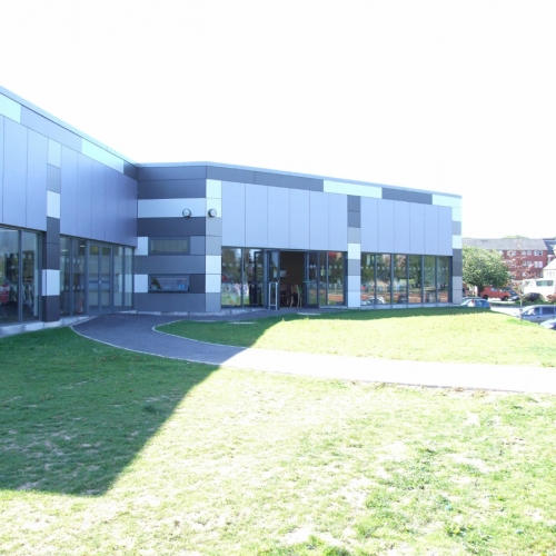 hereford-leisure-centre-01